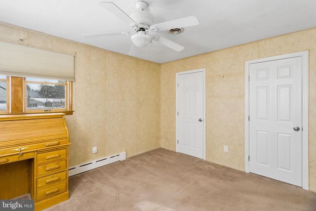 21 LINDEN RD, Bordentown, NJ 08505