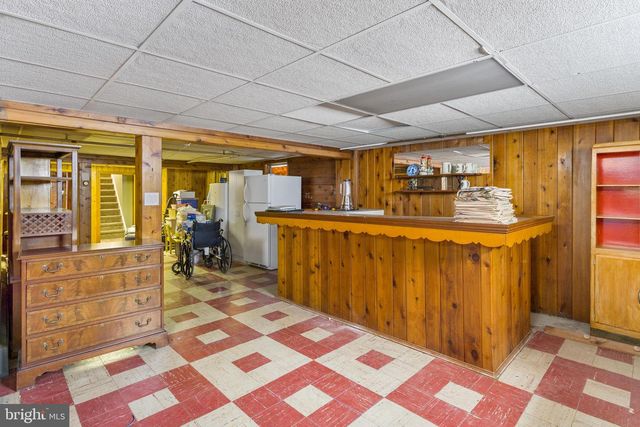 21 LINDEN RD, Bordentown, NJ 08505