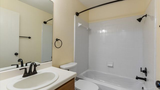 8446 Rita Elena, San Antonio, TX 78250