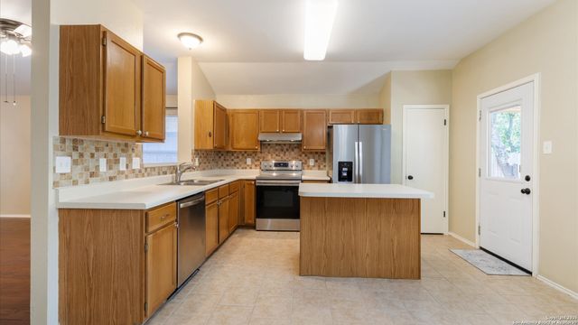 8446 Rita Elena, San Antonio, TX 78250