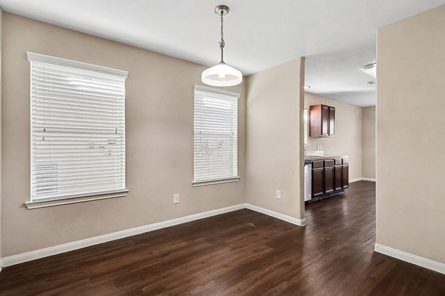 882 Darbydale Crossing Lane, Houston, TX 77090