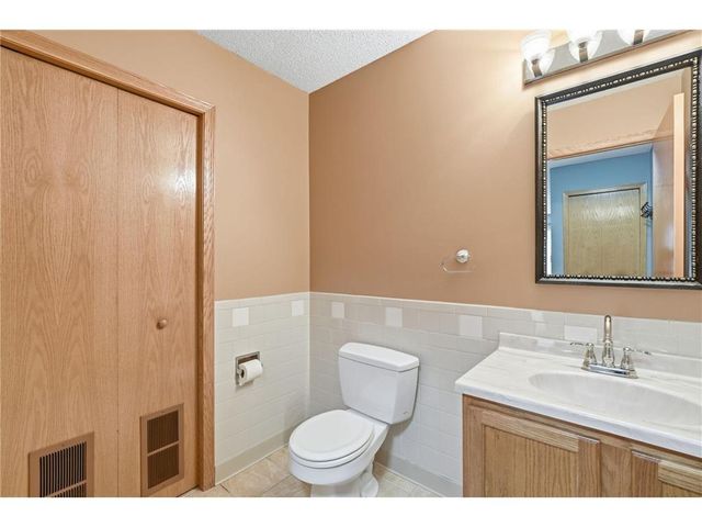 2206 Foxglove Way, Hudson, WI 54016