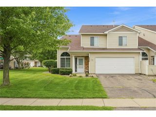 2206 Foxglove Way, Hudson, WI 54016