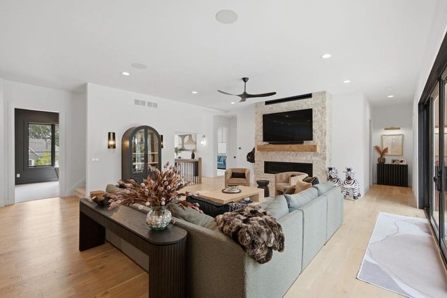 4937 Championship Circle, Middleton, WI 53597