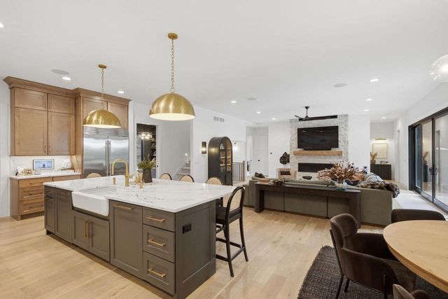 4937 Championship Circle, Middleton, WI 53597