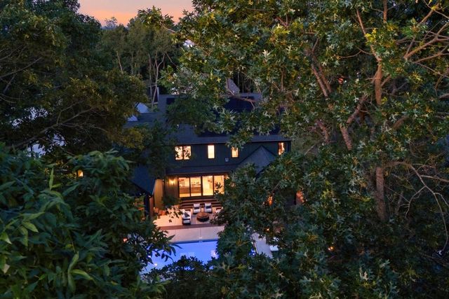 4937 Championship Circle, Middleton, WI 53597