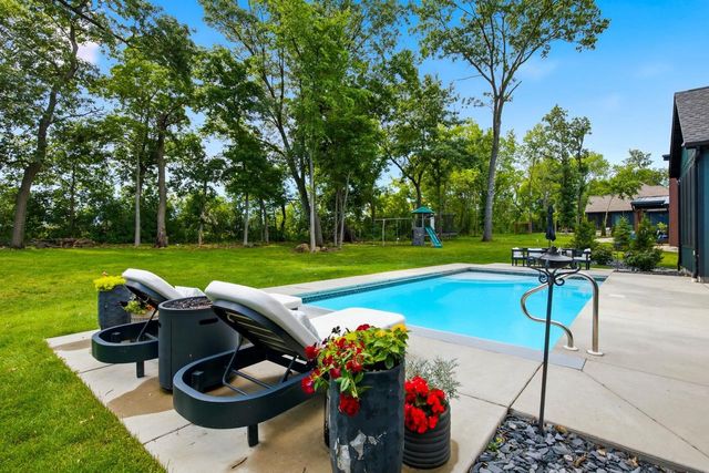 4937 Championship Circle, Middleton, WI 53597