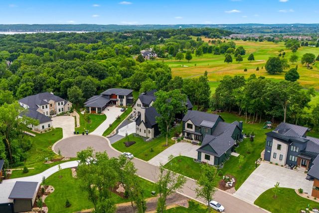4937 Championship Circle, Middleton, WI 53597