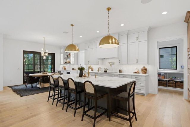 4937 Championship Circle, Middleton, WI 53597