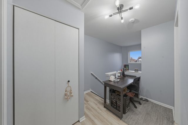 541 Heritage Drive, Oswego, IL 60543