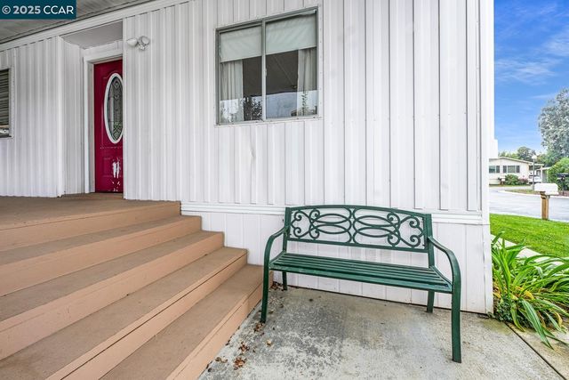 83 A Street, Concord, CA 94520