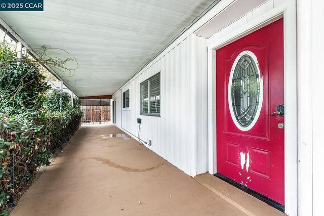 83 A Street, Concord, CA 94520