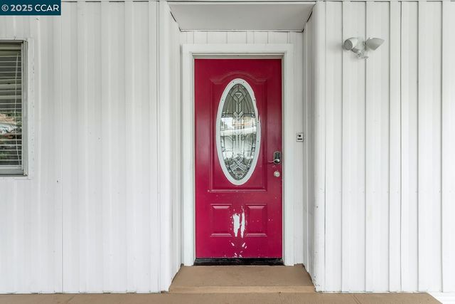 83 A Street, Concord, CA 94520