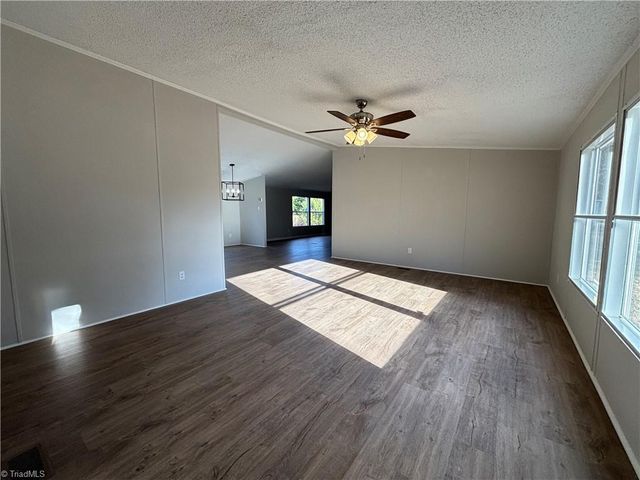 191 Owl Road, Eden, NC 27288