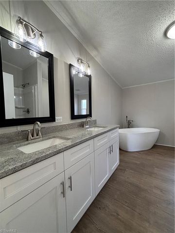 191 Owl Road, Eden, NC 27288