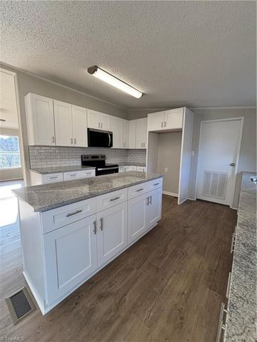 191 Owl Road, Eden, NC 27288