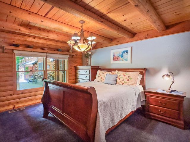 17452 Lake Vera Purdon Rd, Nevada City, CA 95959