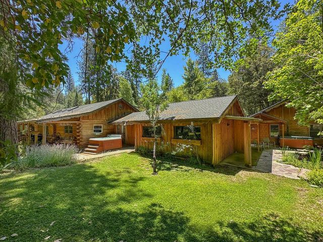 17452 Lake Vera Purdon Rd, Nevada City, CA 95959