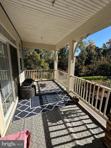 13846 GREENDALE DR #59, Woodbridge, VA 22191