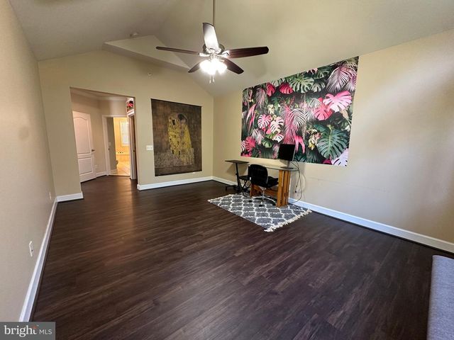 13846 GREENDALE DR #59, Woodbridge, VA 22191