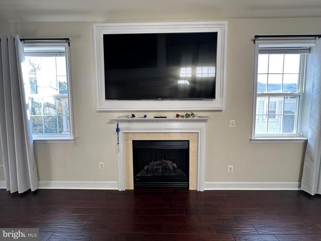 13846 GREENDALE DR #59, Woodbridge, VA 22191