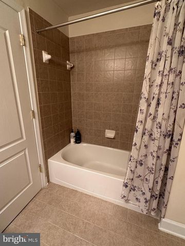 13846 GREENDALE DR #59, Woodbridge, VA 22191