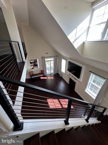 13846 GREENDALE DR #59, Woodbridge, VA 22191