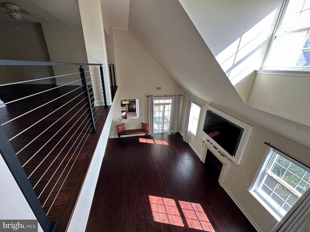 13846 GREENDALE DR #59, Woodbridge, VA 22191