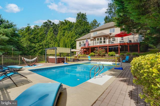 2651 CASTLEGREEN DRIVE, Greencastle, PA 17225