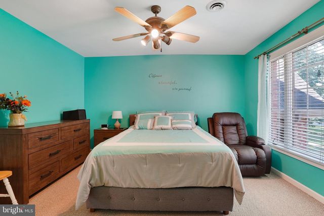2651 CASTLEGREEN DRIVE, Greencastle, PA 17225