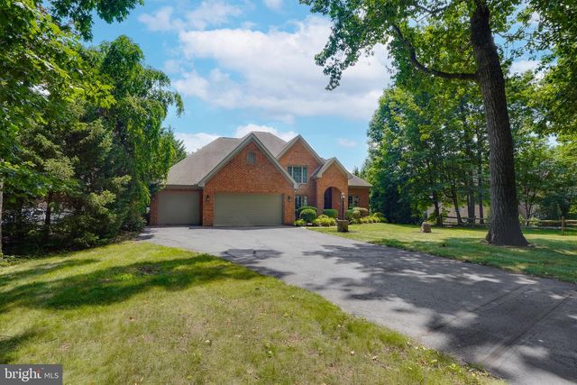2651 CASTLEGREEN DRIVE, Greencastle, PA 17225