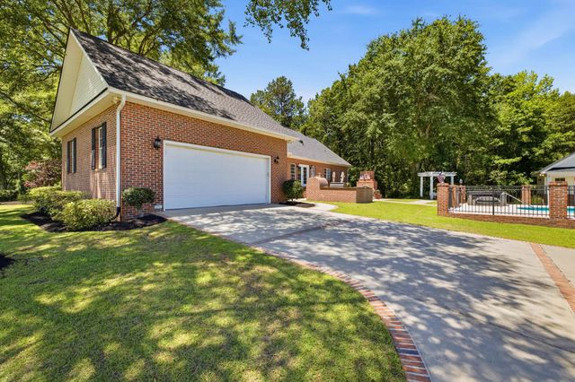 5417 Privetts Rd., Conway, SC 29526