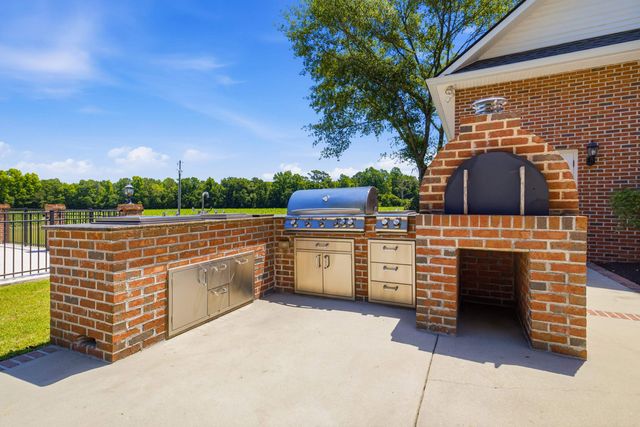 5417 Privetts Rd., Conway, SC 29526
