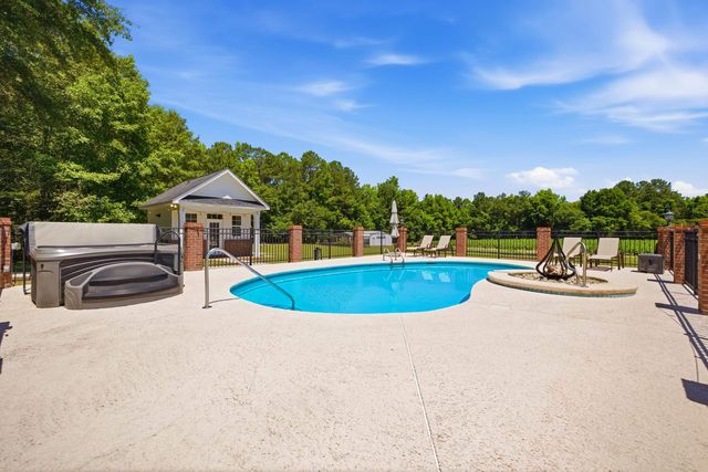 5417 Privetts Rd., Conway, SC 29526