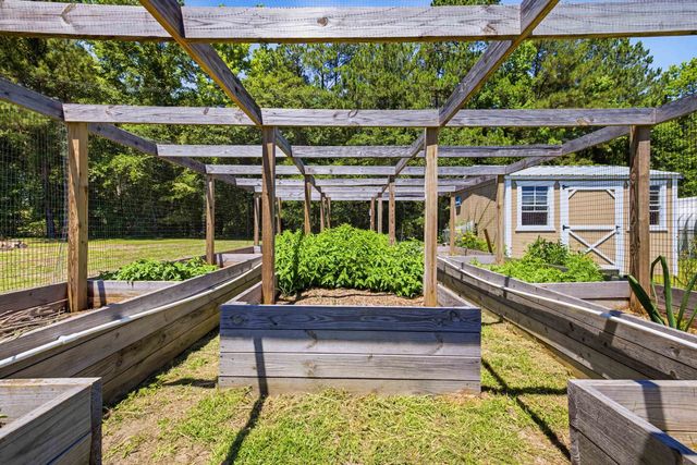 5417 Privetts Rd., Conway, SC 29526