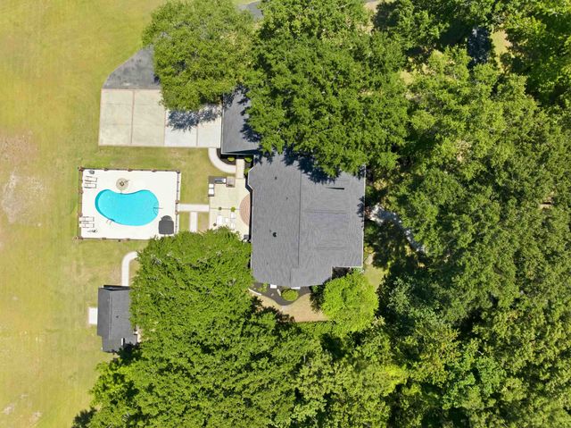 5417 Privetts Rd., Conway, SC 29526