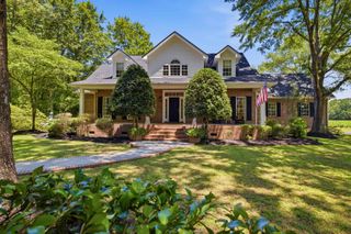 5417 Privetts Rd., Conway, SC 29526