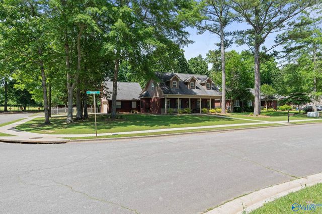 101 Ridgewood Drive, Madison, AL 35757