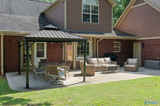 101 Ridgewood Drive, Madison, AL 35757