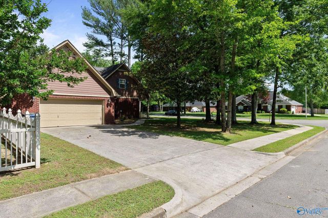 101 Ridgewood Drive, Madison, AL 35757