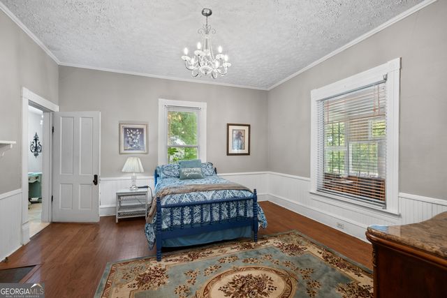107 Sixth Avenue, Mansfield, GA 30055