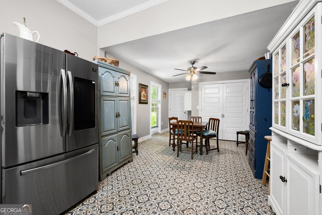 107 Sixth Avenue, Mansfield, GA 30055