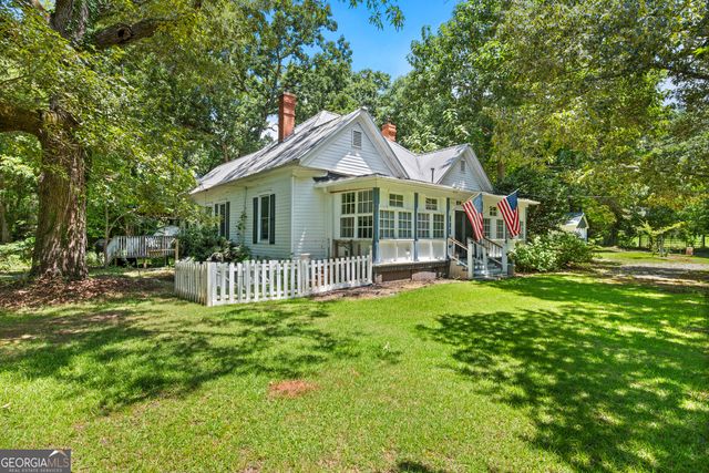 107 Sixth Avenue, Mansfield, GA 30055