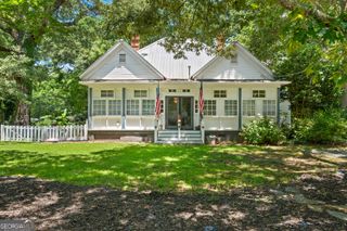 107 Sixth Avenue, Mansfield, GA 30055