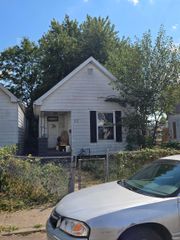 643 E Maryland Street, Evansville, IN 47711