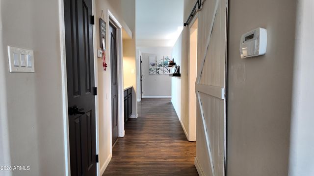 2647 E South Fork Drive, Phoenix, AZ 85048