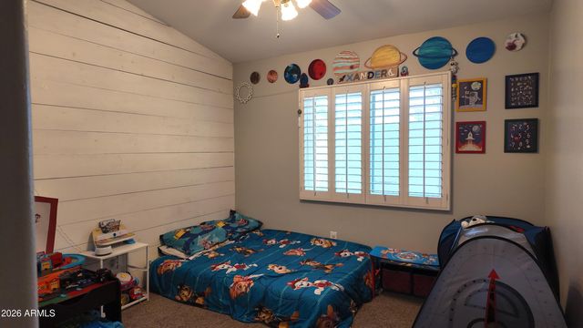 2647 E South Fork Drive, Phoenix, AZ 85048