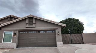 2647 E South Fork Drive, Phoenix, AZ 85048
