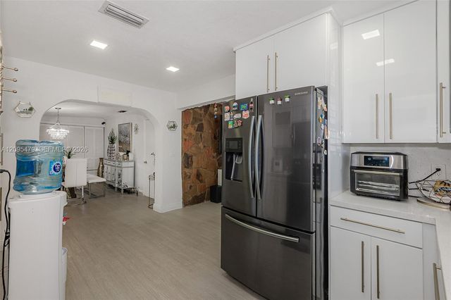 7171 Sheridan Street, Hollywood, FL 33024