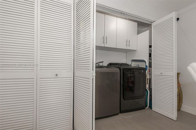7171 Sheridan Street, Hollywood, FL 33024